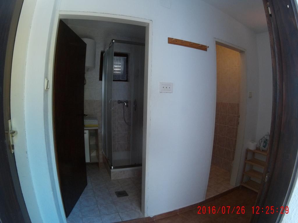Apartman Luburic Pinezići المظهر الخارجي الصورة