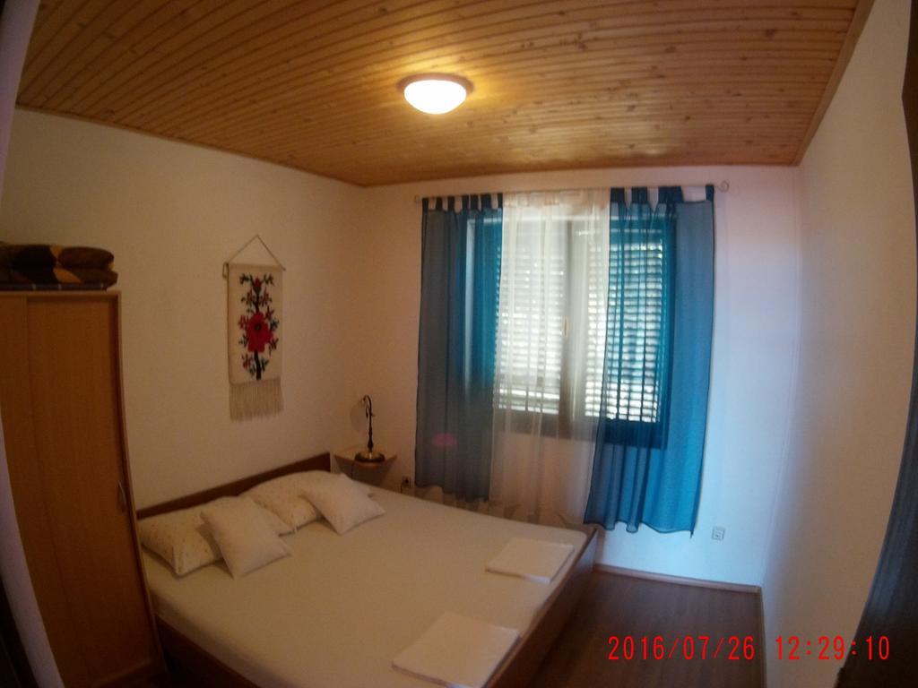 Apartman Luburic Pinezići المظهر الخارجي الصورة