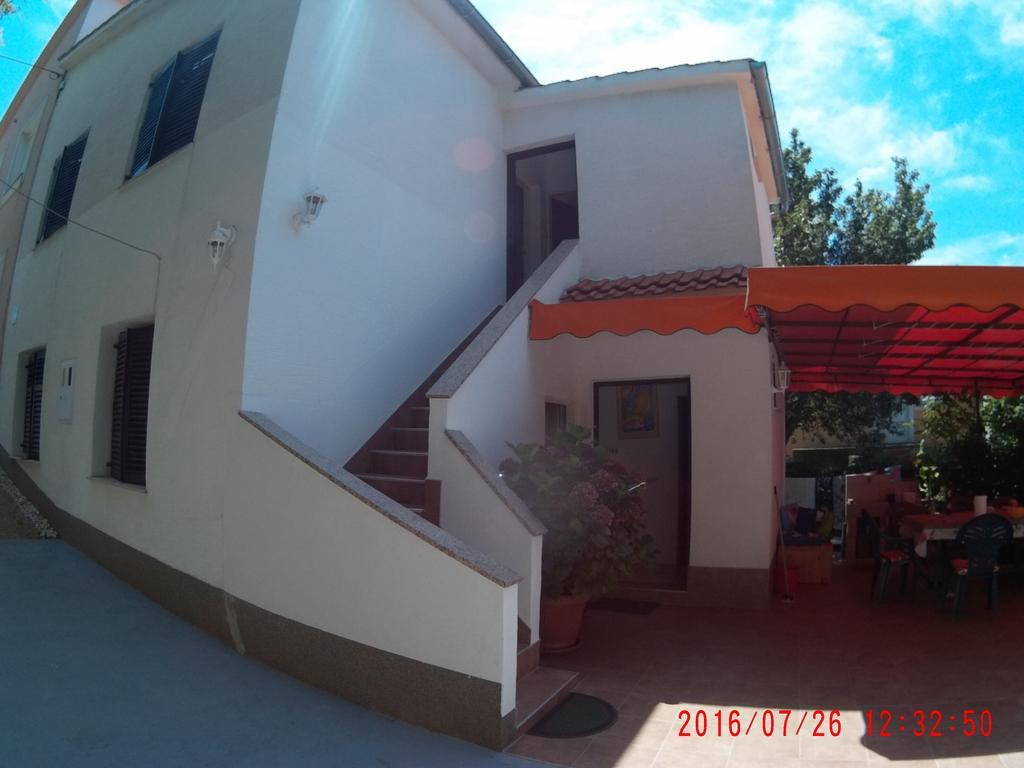 Apartman Luburic Pinezići المظهر الخارجي الصورة